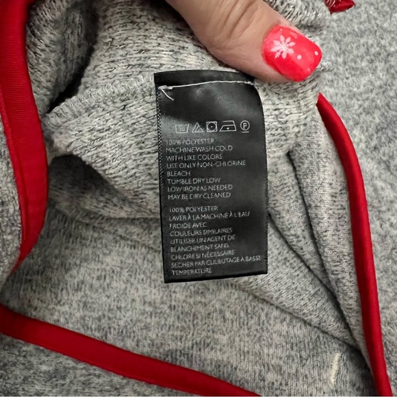 BDG Gray and Red Crewneck Sweater with Contrast Trim - Picture 5 of 6